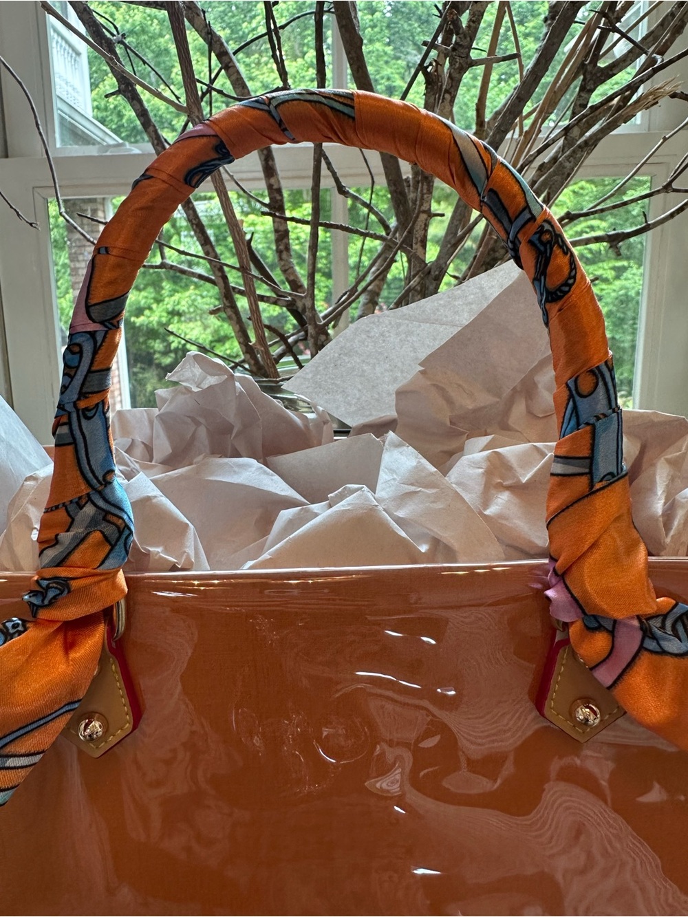 Authentic Louis Vuitton Retail Shopping Bag in A PVC with scarf wrap size Large - Picture 4 of 12